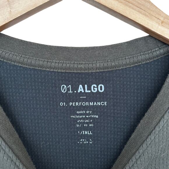 01 Algo Performance Lot of 2 Green Long Sleeve Thermal Shirt Sz LT - Picture 3 of 10